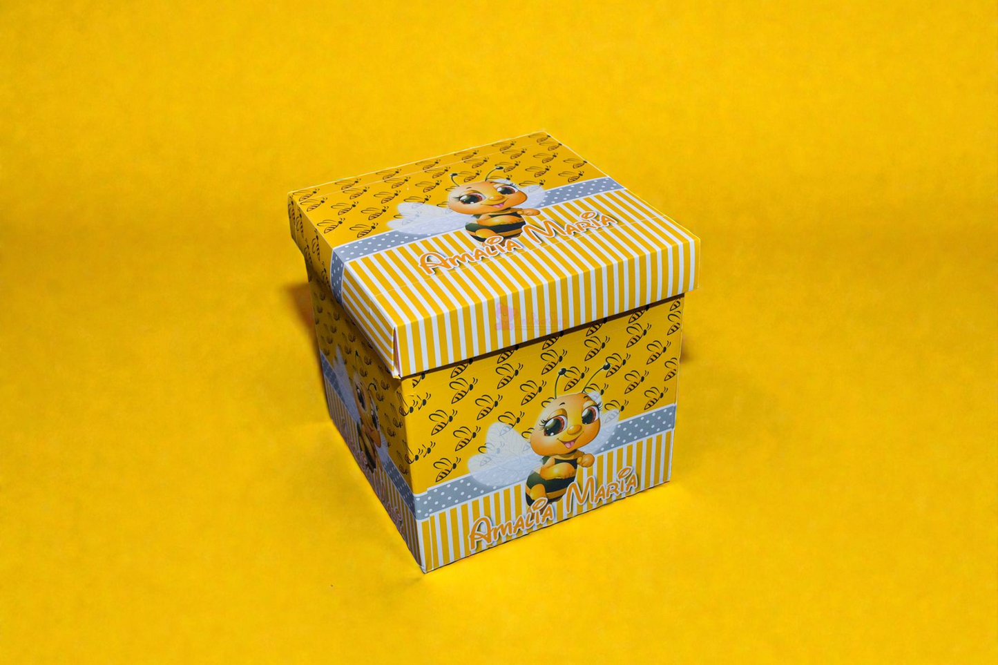 Cutie de dar personalizată pentru botez – Model M12