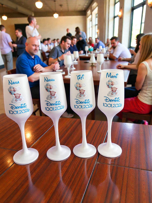 Pahar personalizat pentru botez – Cadou elegant cu nume și dată | Model PB33