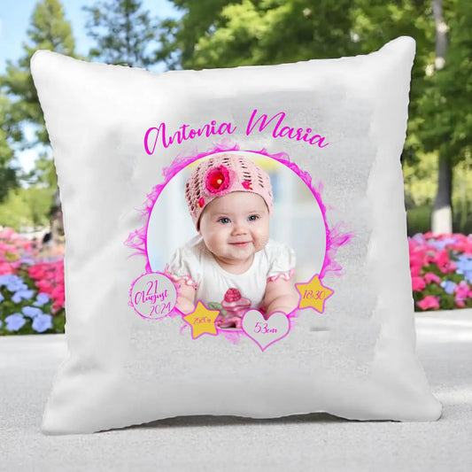 Pernă personalizată cu datele de naștere ale bebelușului – 40×40 cm | Model dragut fetite